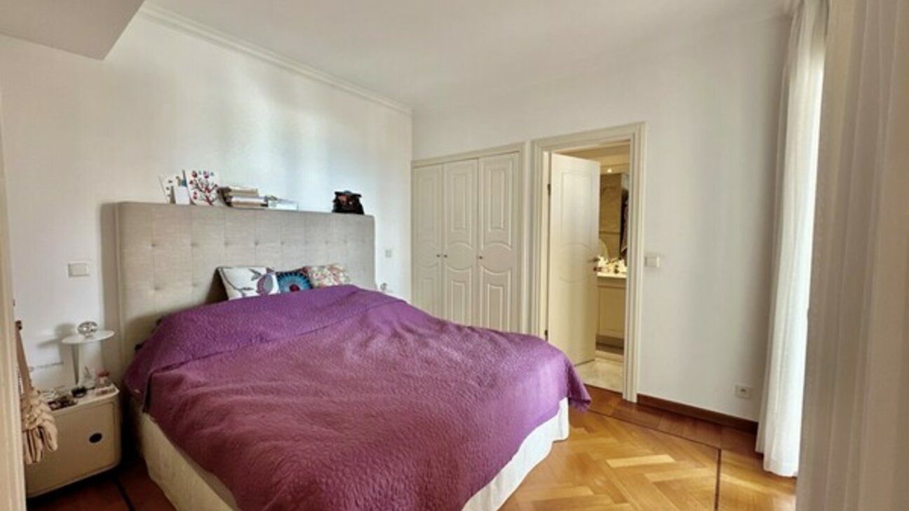 Beautiful 4-room apartment - Rose garden and sea view - 9 / 13