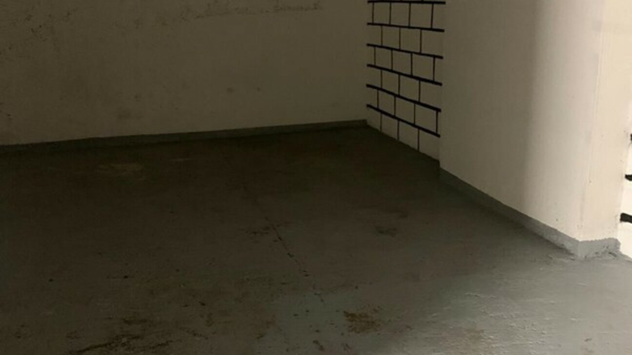 Parking à louer - LES CAROUBIERS - 2 / 2