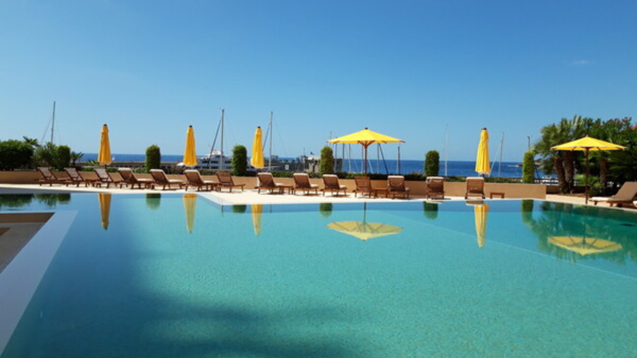 Beautiful 4-room apartment - Rose garden and sea view - 5 / 13