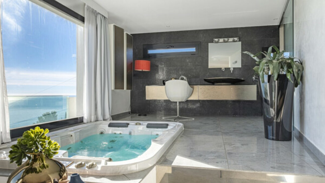 Villa contemporaine avec vue mer panoramique sur Monaco - 8 / 12