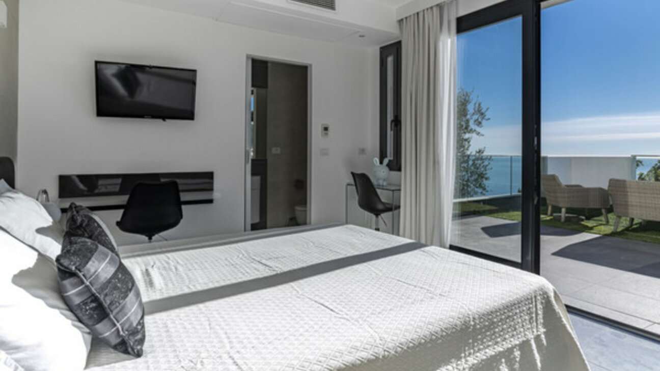 Villa contemporaine avec vue mer panoramique sur Monaco - 9 / 12
