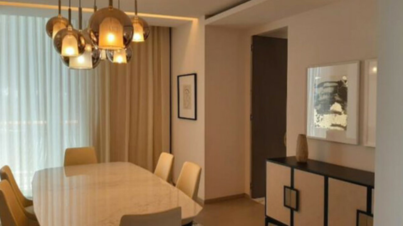 Exceptional Duplex with Views of the Rock and the Sea – 410 sqm - 2 / 6