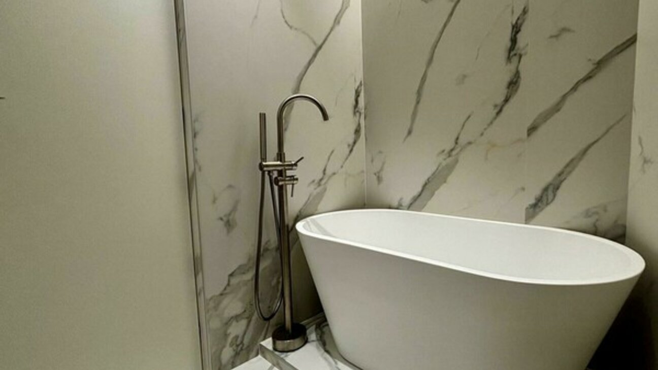 Beautiful renovated apartment with terrace in the Richmond - Carré d'Or - 9 / 10