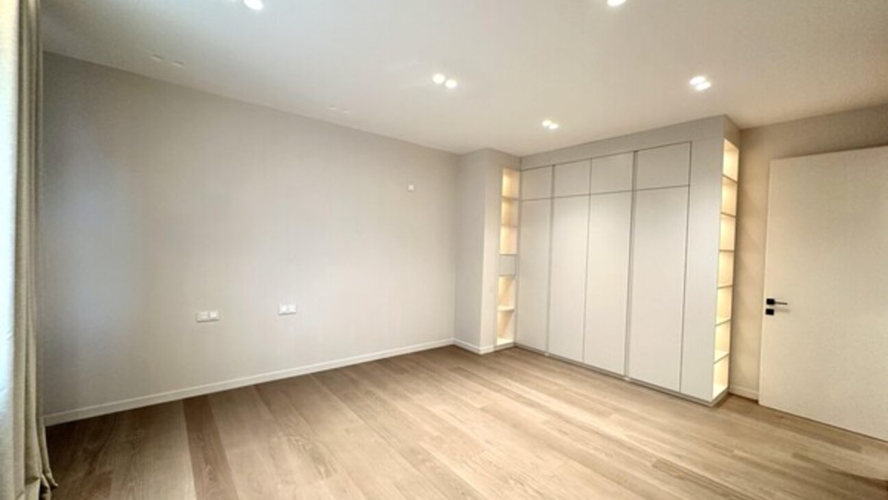 MONTE-CARLO Appartamento 4 LOCALI  rinnovato e ammobiliato con terrazza vista mare - 10 / 13