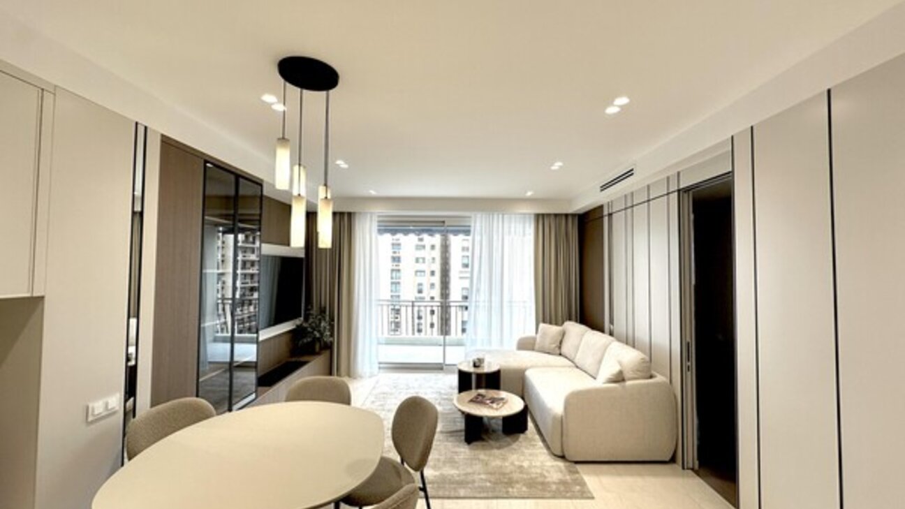 MONTE-CARLO Appartamento 4 LOCALI  rinnovato e ammobiliato con terrazza vista mare - 4 / 13