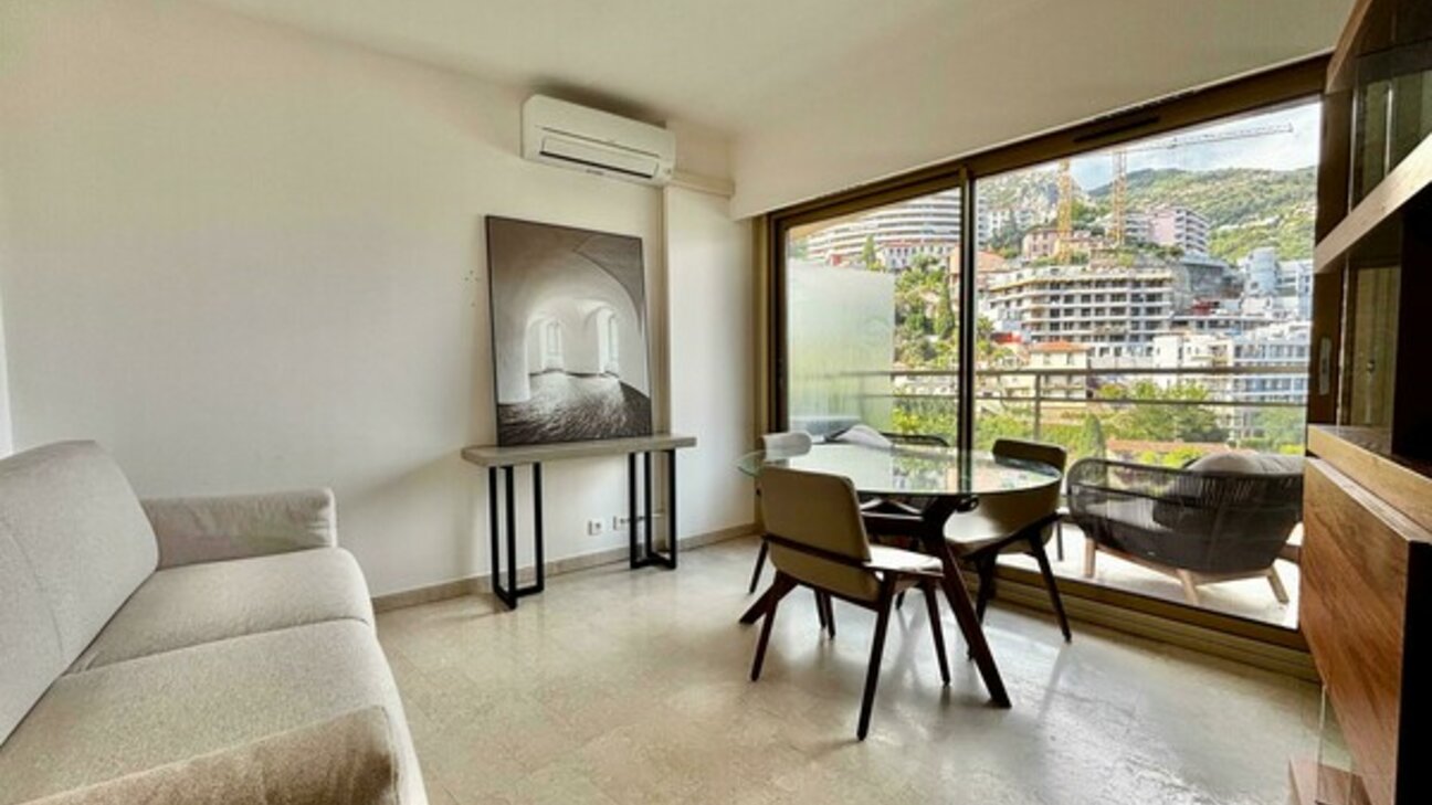 Bright Studio with Terrace – L’Annonciade - 1 / 4