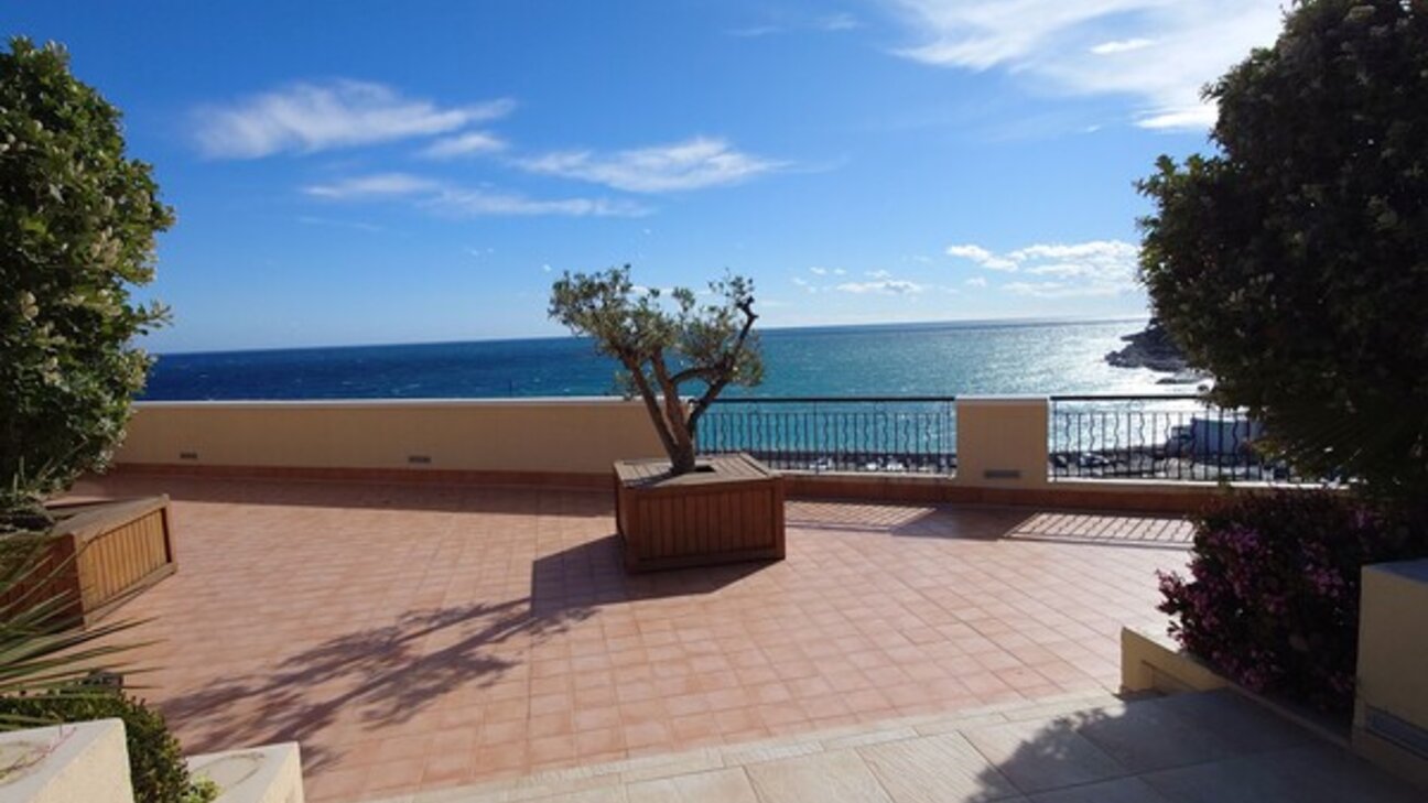 Exceptional 7-room apartment with private pool and panoramic sea view - LE MEMMO CENTER - 5 / 19